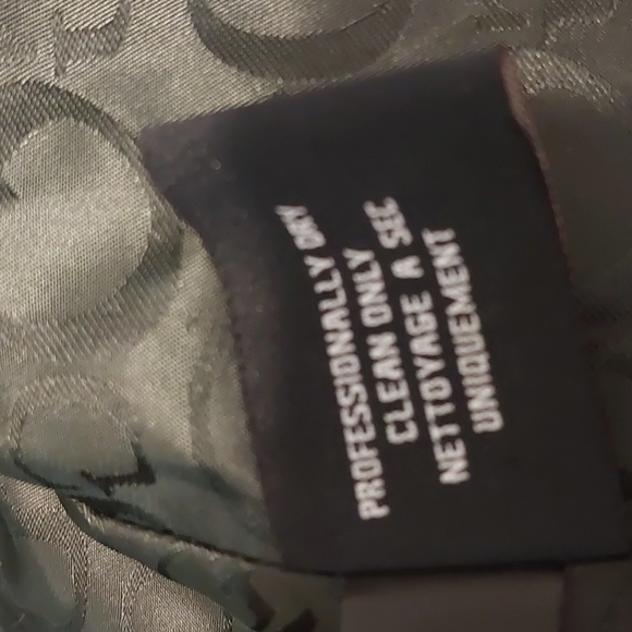 GUESS coat.Forest green,part wool coat.Size L fits like an M.Pre-owned like new. - Picture 6 of 6